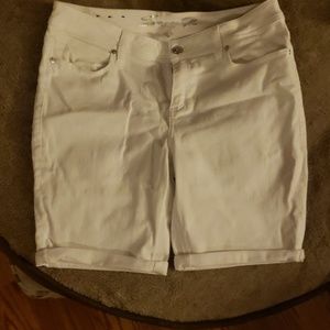 Seven 7 shorts